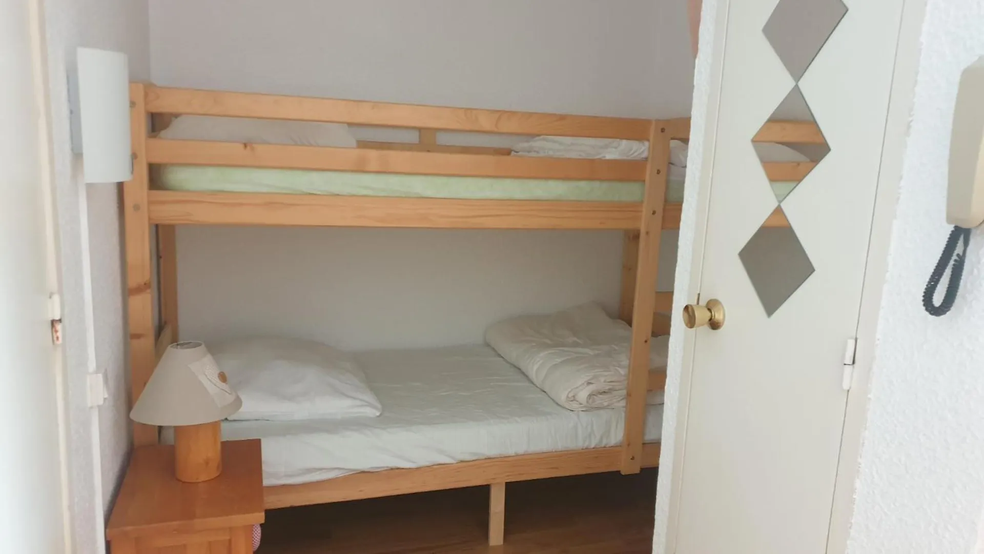 Appartement Chaleureux Avec Terrasse Ensoleillee 2 Etoiles Le Mont-Dore France